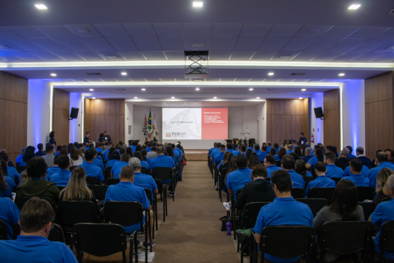 Por Que Escolher um Centro de Convenção Transforma Seu Evento em Sucesso